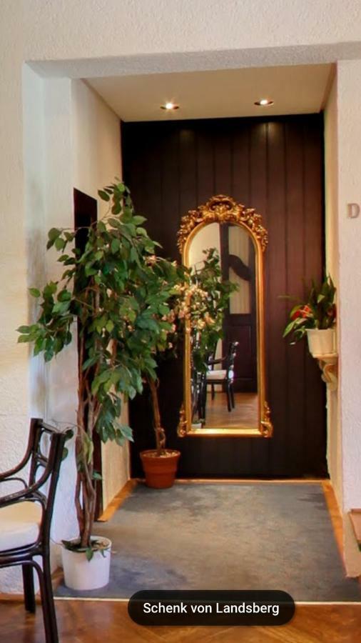 Hotel & Restaurant Schenk Von Landsberg Тойпиц Екстериор снимка