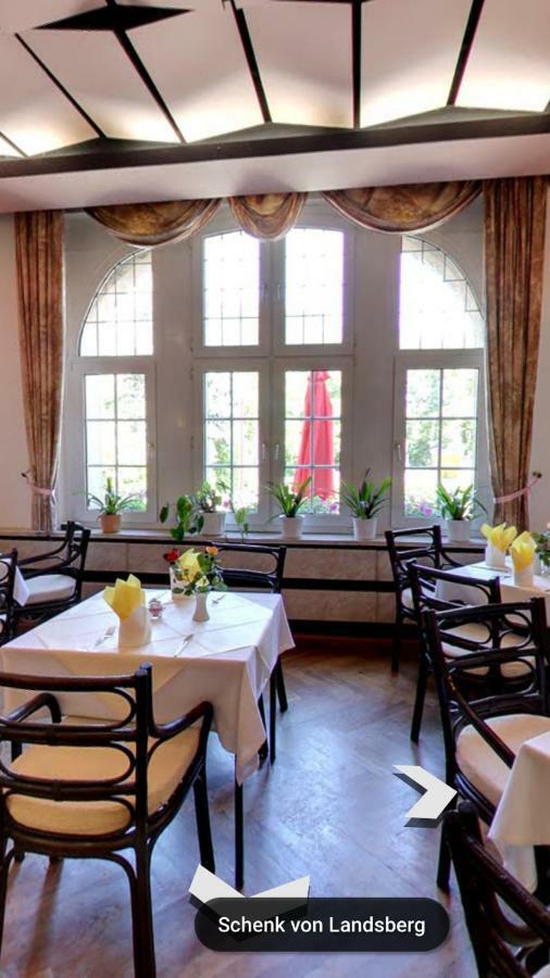 Hotel & Restaurant Schenk Von Landsberg Тойпиц Екстериор снимка